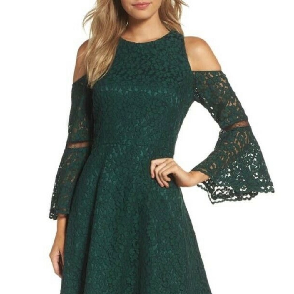 Eliza J green lace dress with cold shoulder size 6